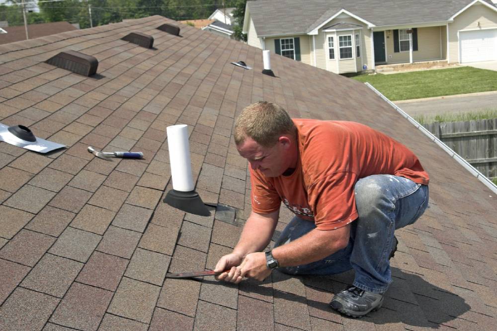 Can You Stay At Home During Roof Replacement?